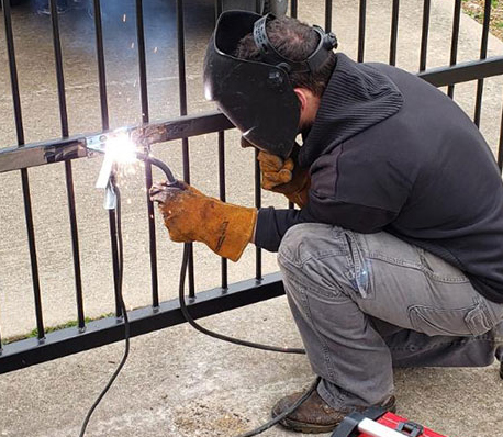 repair electric gates in Bell Canyon